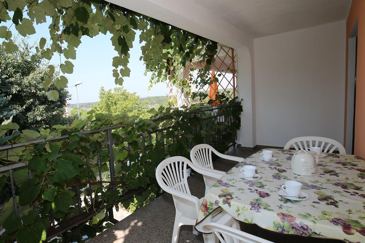 Apartments Coki Funtana Dış mekan fotoğraf